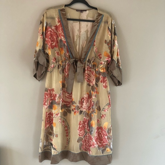 Hale Bob Tops - 🔥last call🔥Hale Bob sheer velvet floral tunic